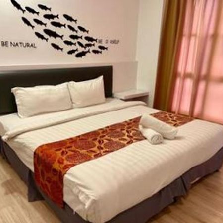 Hotel Zamburger Plaza Mahkota Malacca ภายนอก รูปภาพ