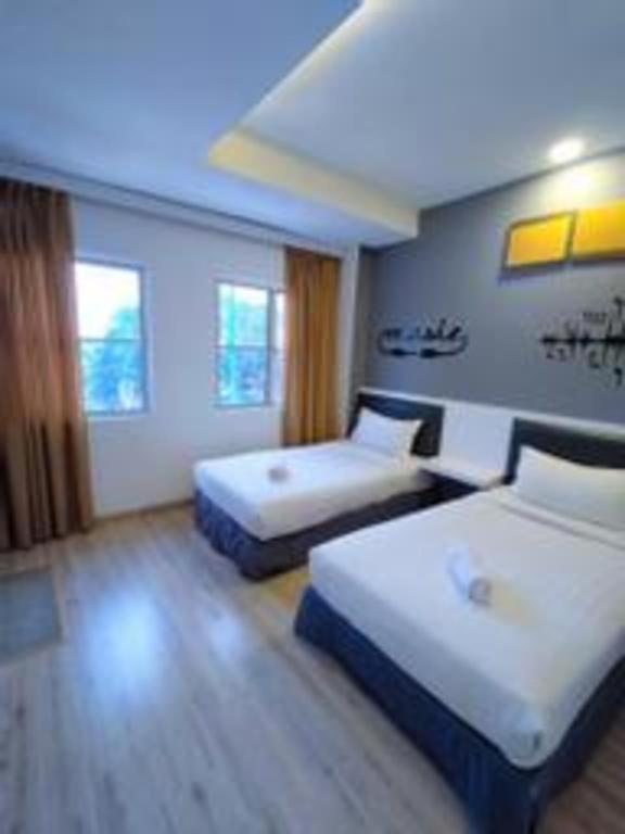 Hotel Zamburger Plaza Mahkota Malacca ภายนอก รูปภาพ