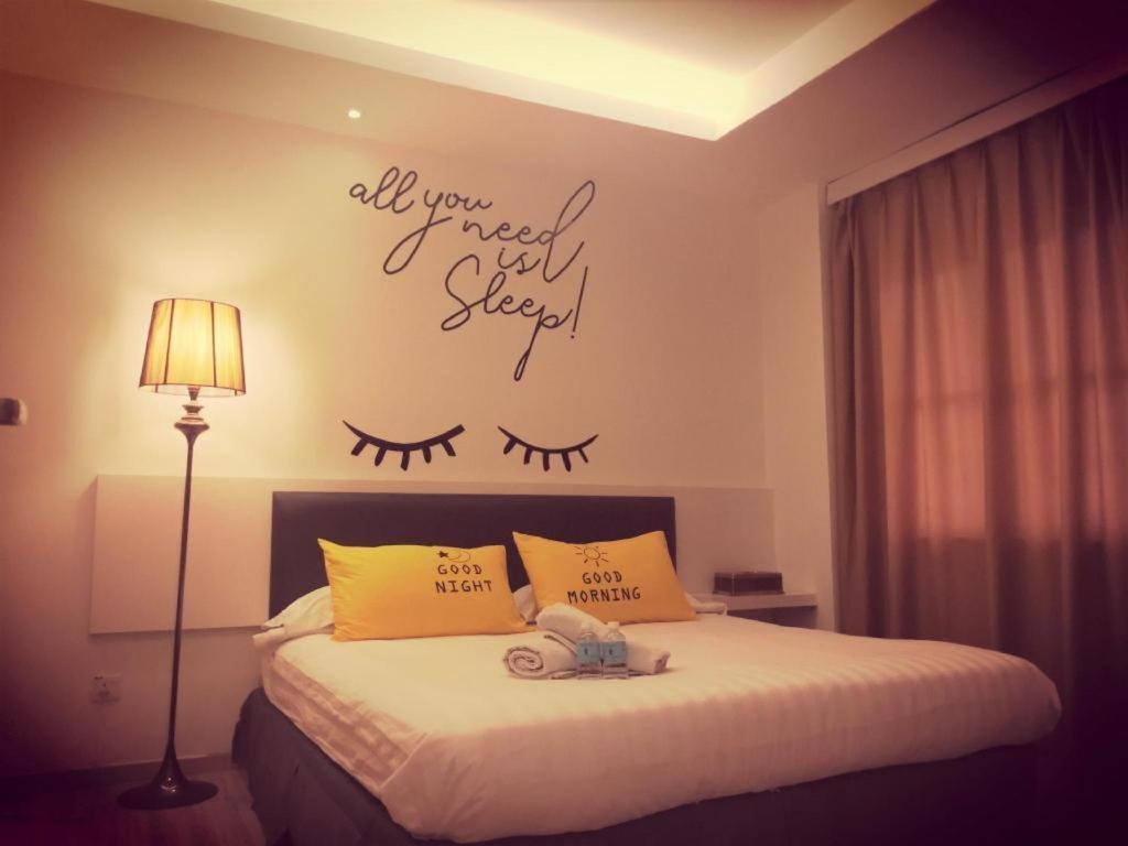 Hotel Zamburger Plaza Mahkota Malacca ภายนอก รูปภาพ