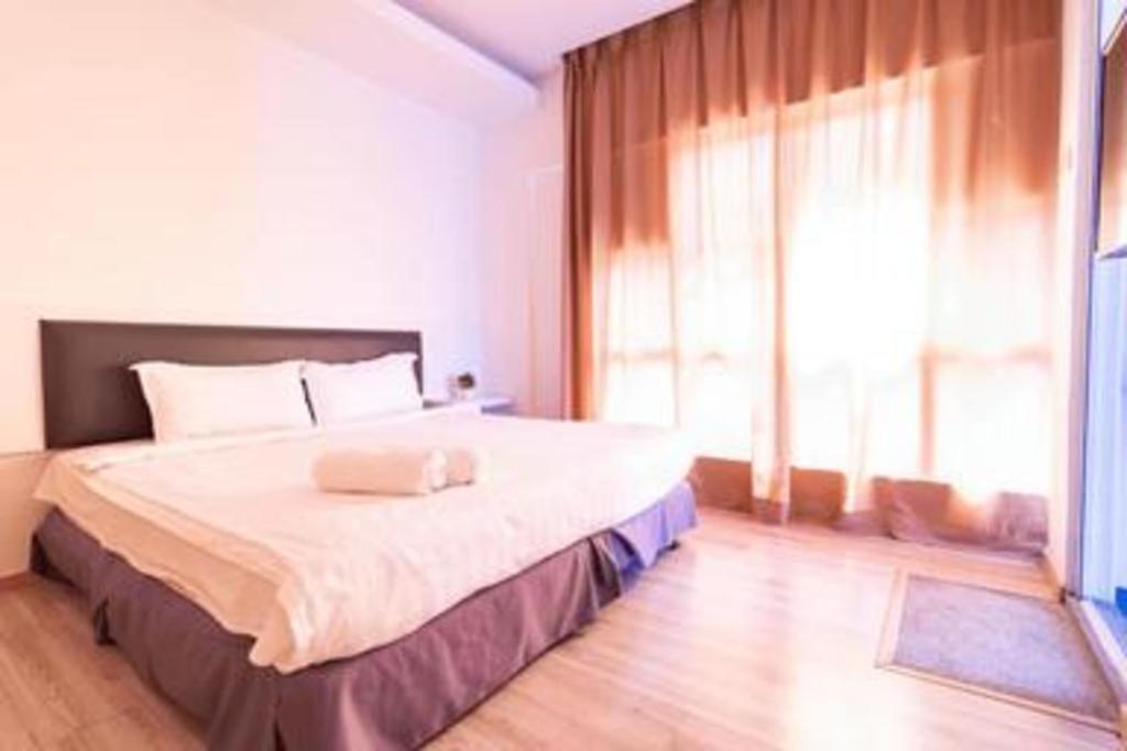 Hotel Zamburger Plaza Mahkota Malacca ภายนอก รูปภาพ